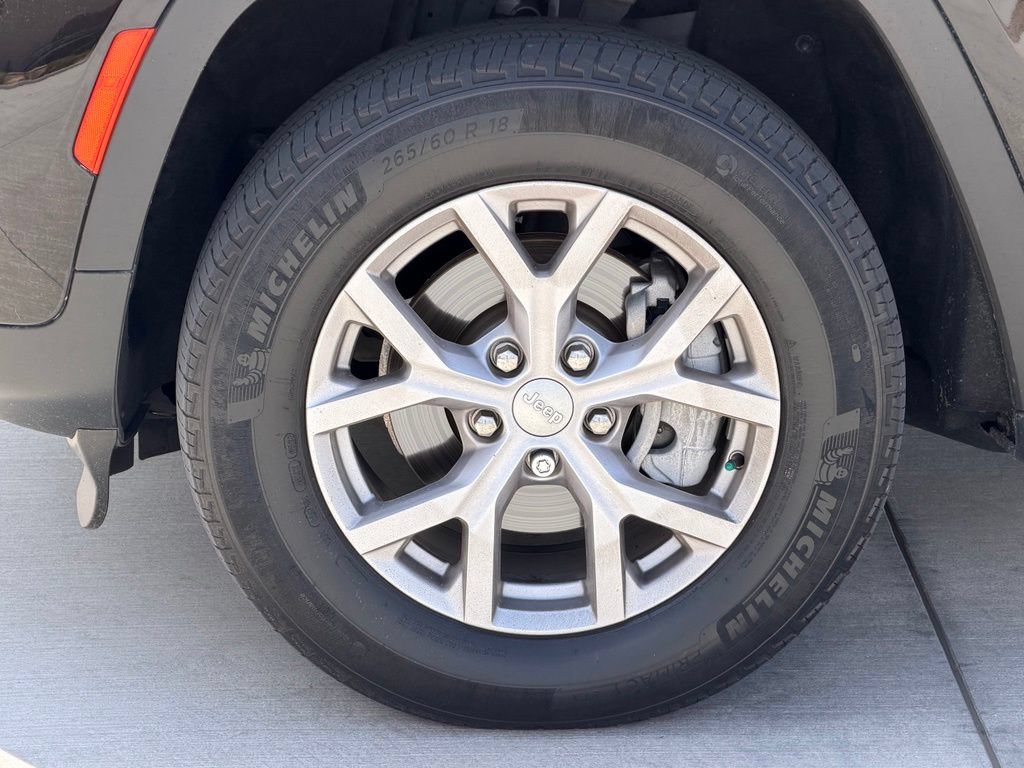Used 2022 Jeep Grand Cherokee Limited RWD image 8