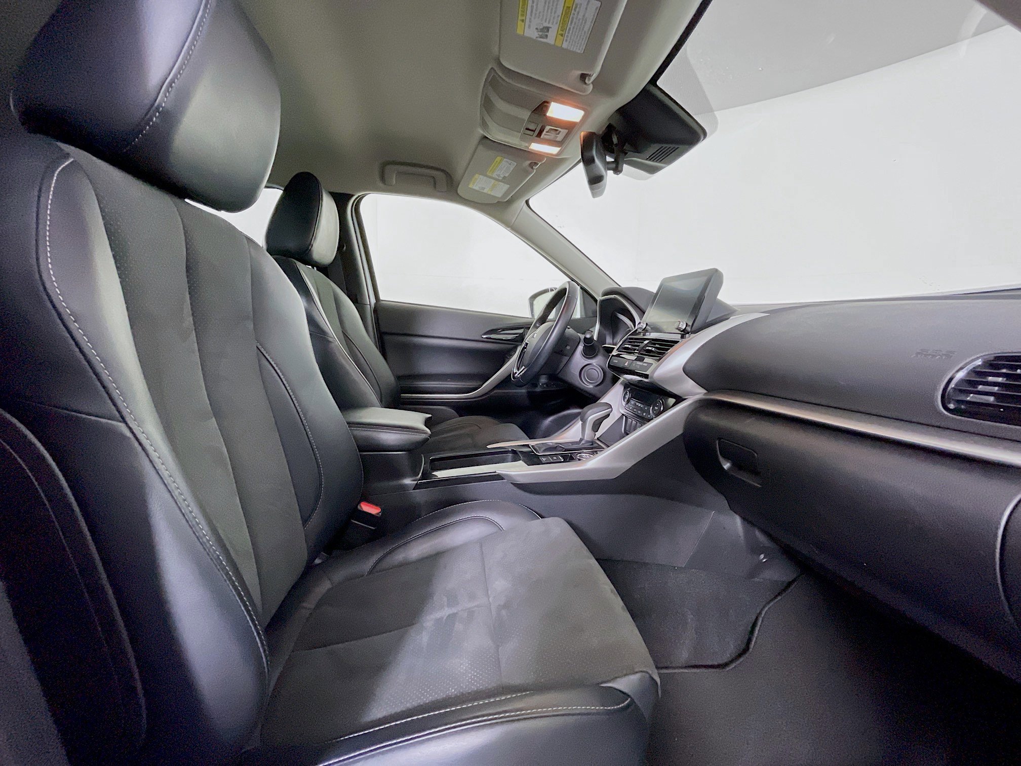 Used 2024 Mitsubishi Eclipse Cross SE image 31