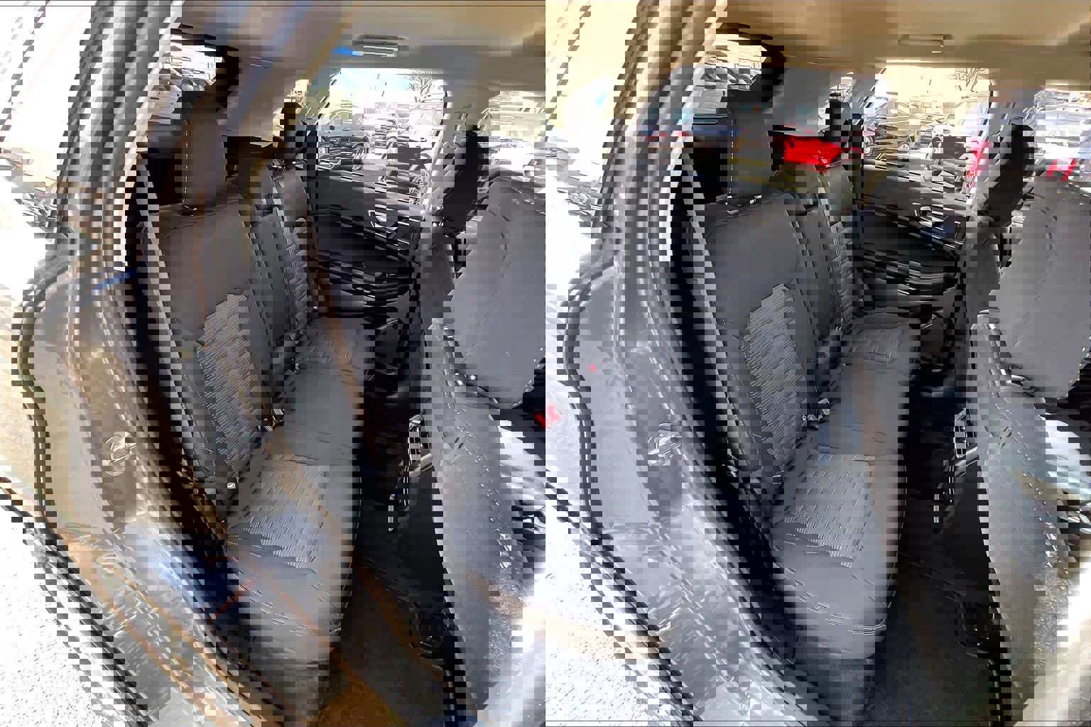 Used 2024 Ford Edge SEL image 19