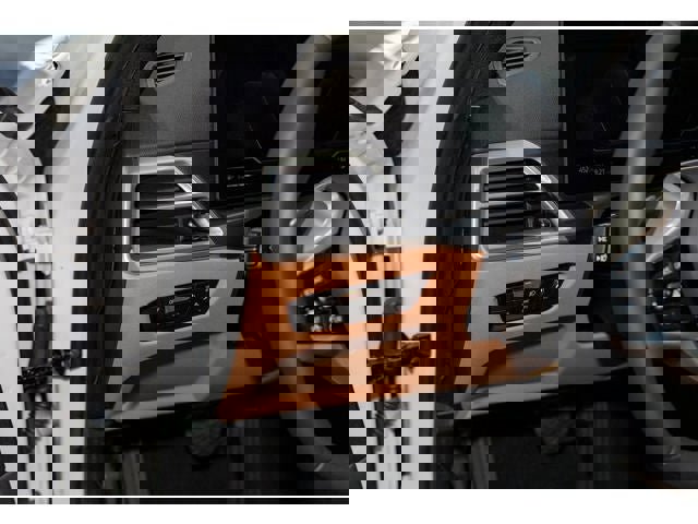 New 2026 BMW 330i xDrive Sedan w/ Premium Package image 54