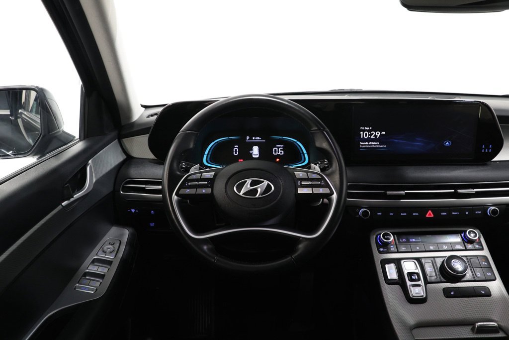 Used 2025 Hyundai Palisade SEL FWD image 13
