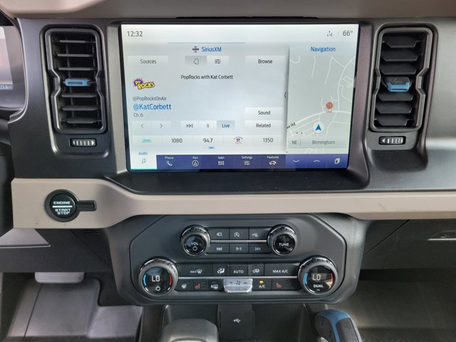 Used 2023 Ford Bronco Wildtrak image 18