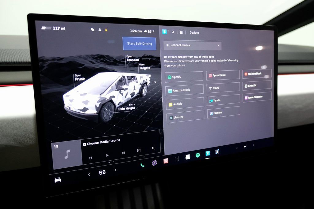 Used 2024 Tesla Cybertruck AWD Crew Cab image 32