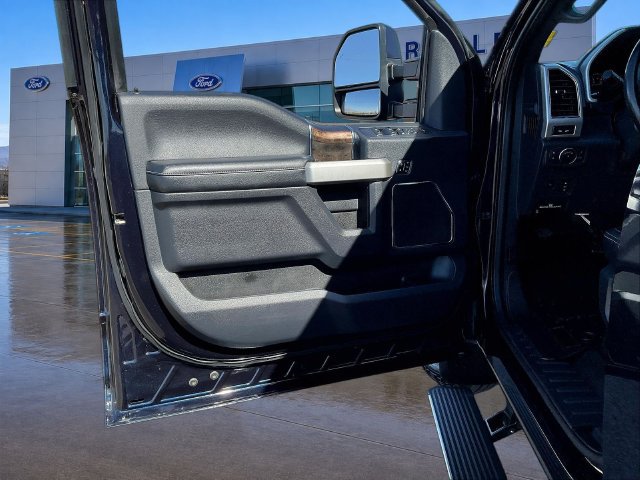 Used 2022 Ford F350 Lariat w/ Lariat Ultimate Package AWD/4WD image 23
