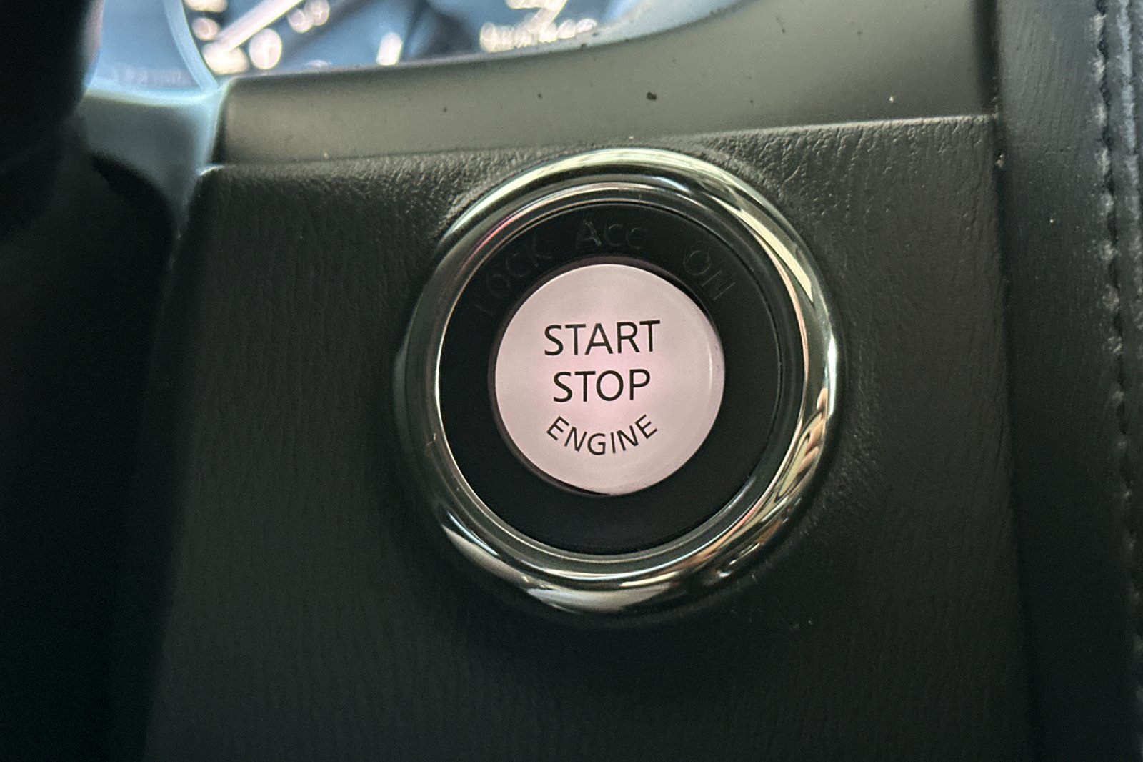 Used 2022 Nissan Armada SL RWD image 31