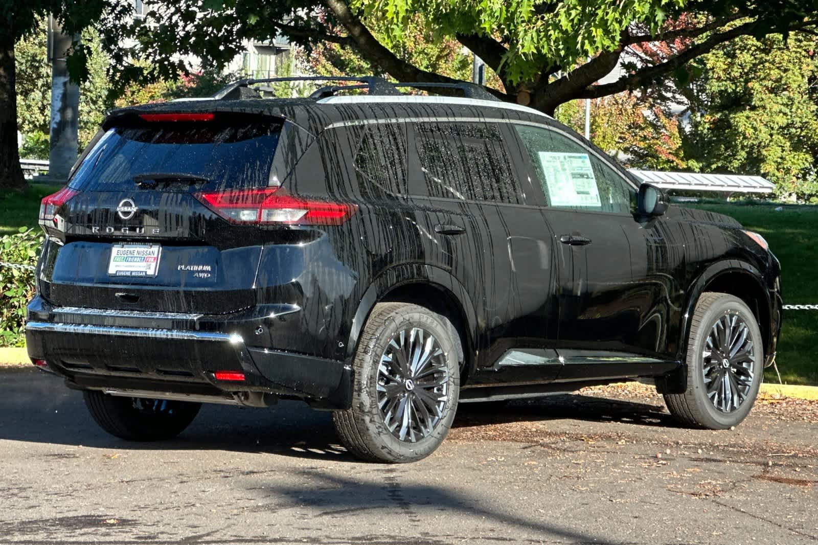 New 2026 Nissan Rogue Platinum w/ Platinum Premium Package image 2