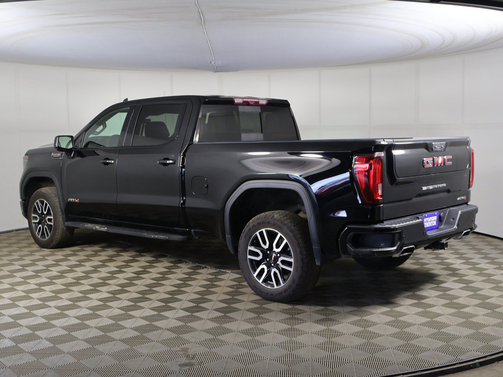 Used 2024 GMC Sierra 1500 AT4 w/ Technology Package AWD/4WD image 13