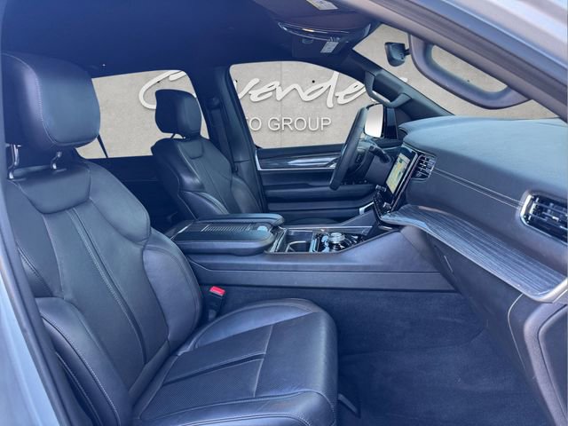 Used 2022 Jeep Wagoneer Series III image 24