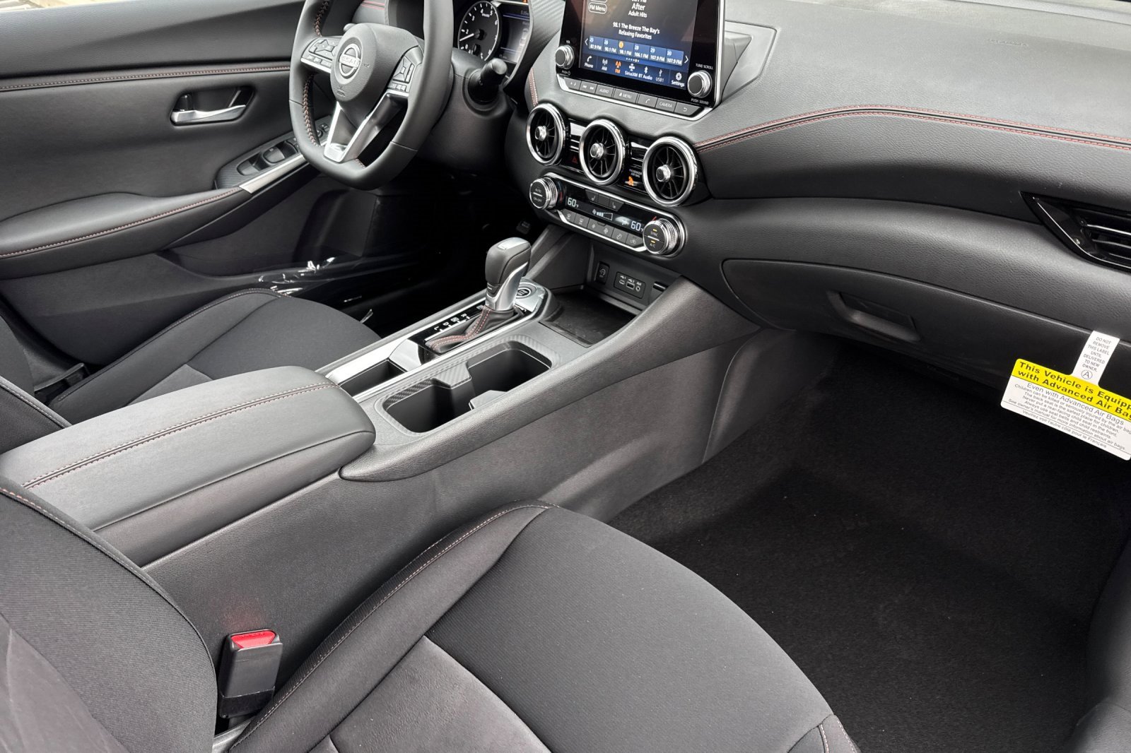 New 2025 Nissan Sentra SR w/ Trunk Package image 12