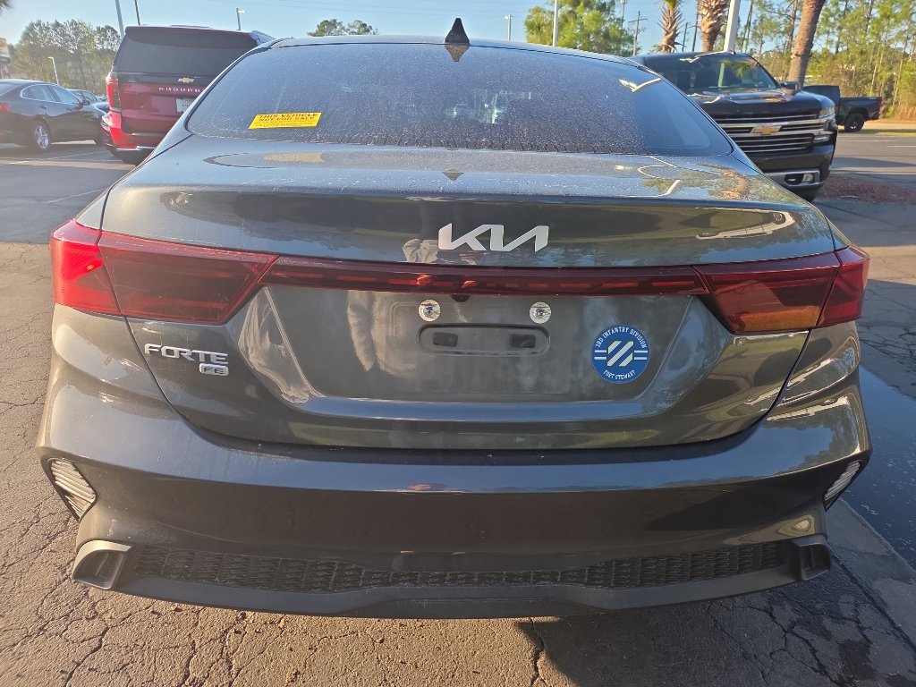 Used 2022 Kia Forte FE image 5