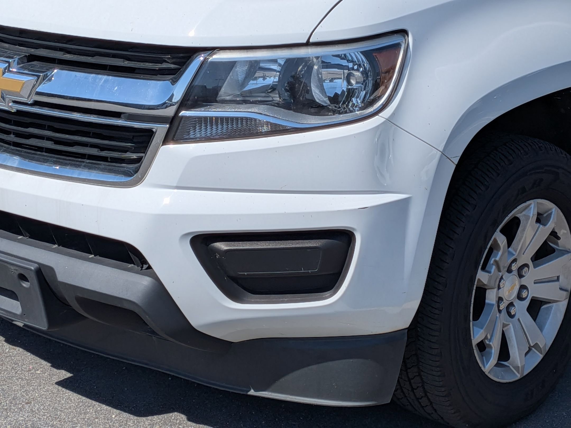 Used 2020 Chevrolet Colorado LT w/ Safety Package RWD image 9