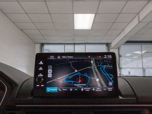 Used 2025 Honda Pilot Black Edition image 17