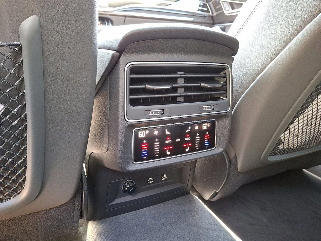 New 2025 Audi Q7 3.0T Premium Plus image 9