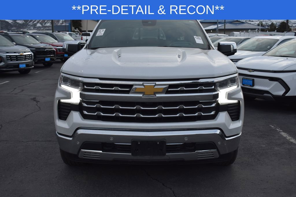 Used 2023 Chevrolet Silverado 1500 LTZ w/ Technology Package image 6