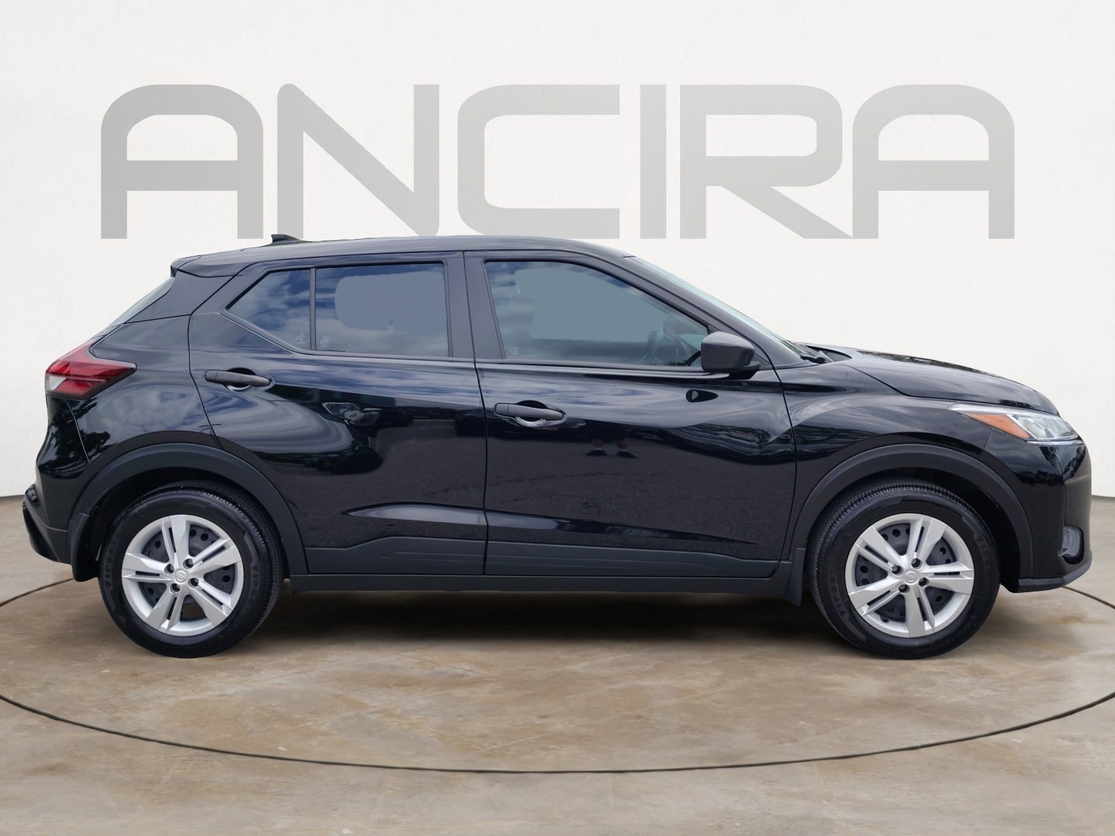 Certified 2025 Nissan Kicks Play S FWD image 15