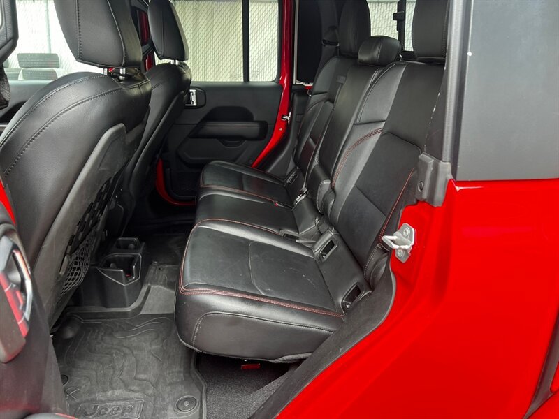 Used 2020 Jeep Gladiator Rubicon AWD/4WD image 23