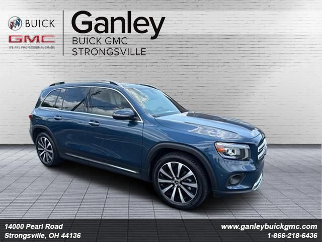 Used 2023 Mercedes-Benz GLB 250 4MATIC image 1