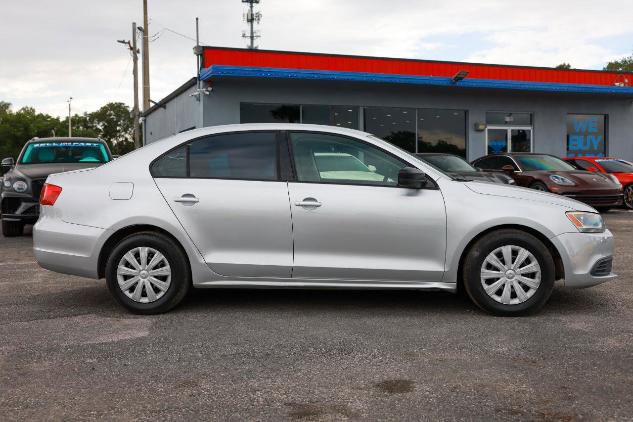 Used 2012 Volkswagen Jetta S FWD image 13