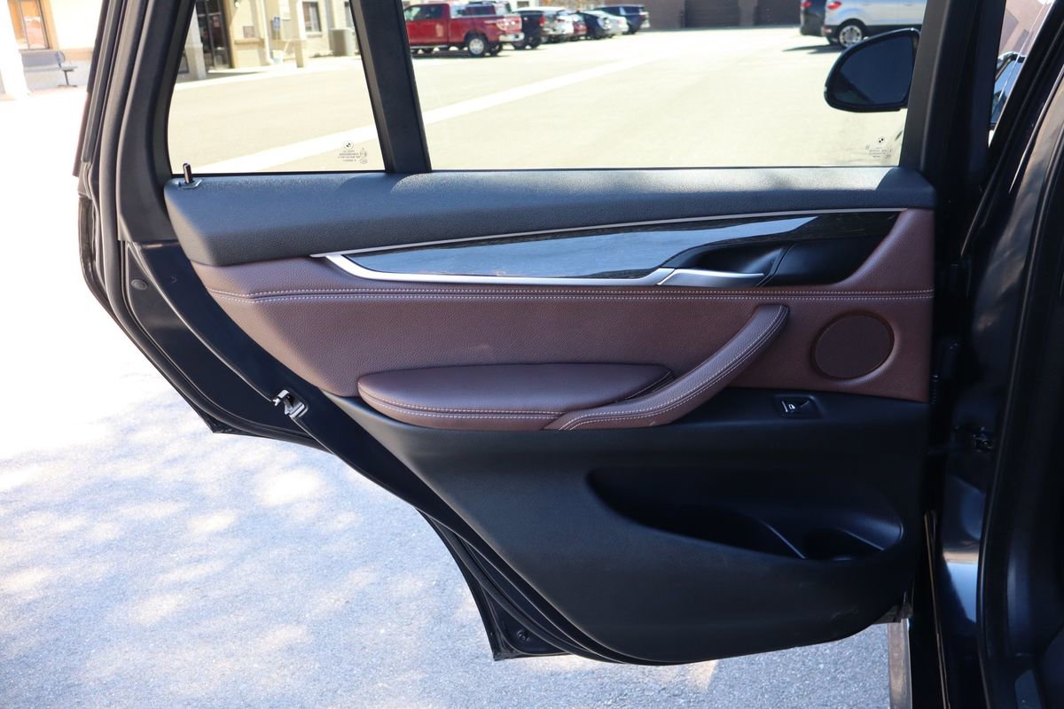 Used 2018 BMW X5 xDrive40e w/ M Sport Package image 25