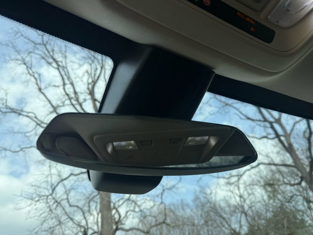 Used 2019 Cadillac XT5 Luxury image 28