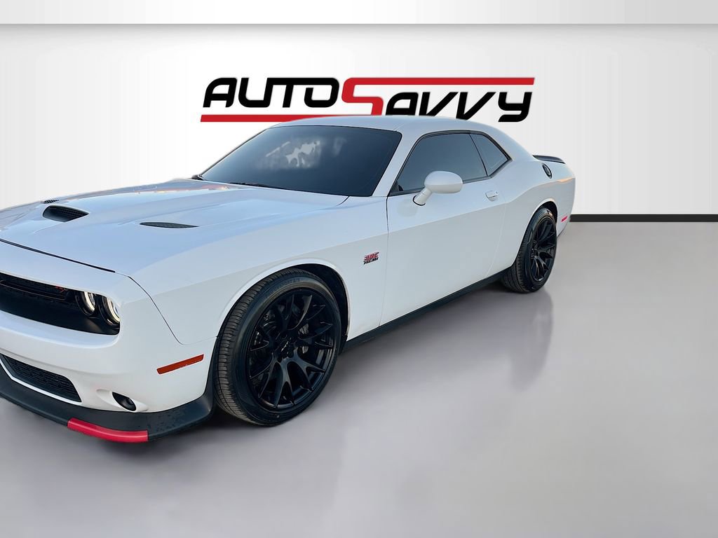 Used 2022 Dodge Challenger R/T Scat Pack w/ Driver Convenience Group RWD image 3
