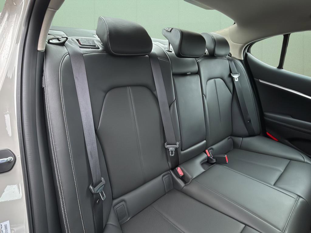 Certified 2026 Genesis G70 2.5T image 39