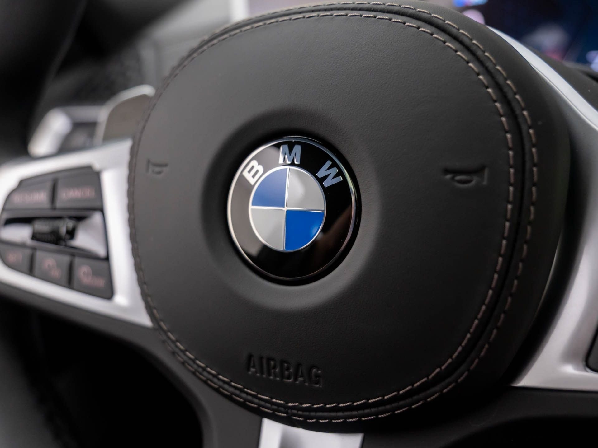 New 2026 BMW X6 xDrive40i w/ Executive Package AWD/4WD image 24