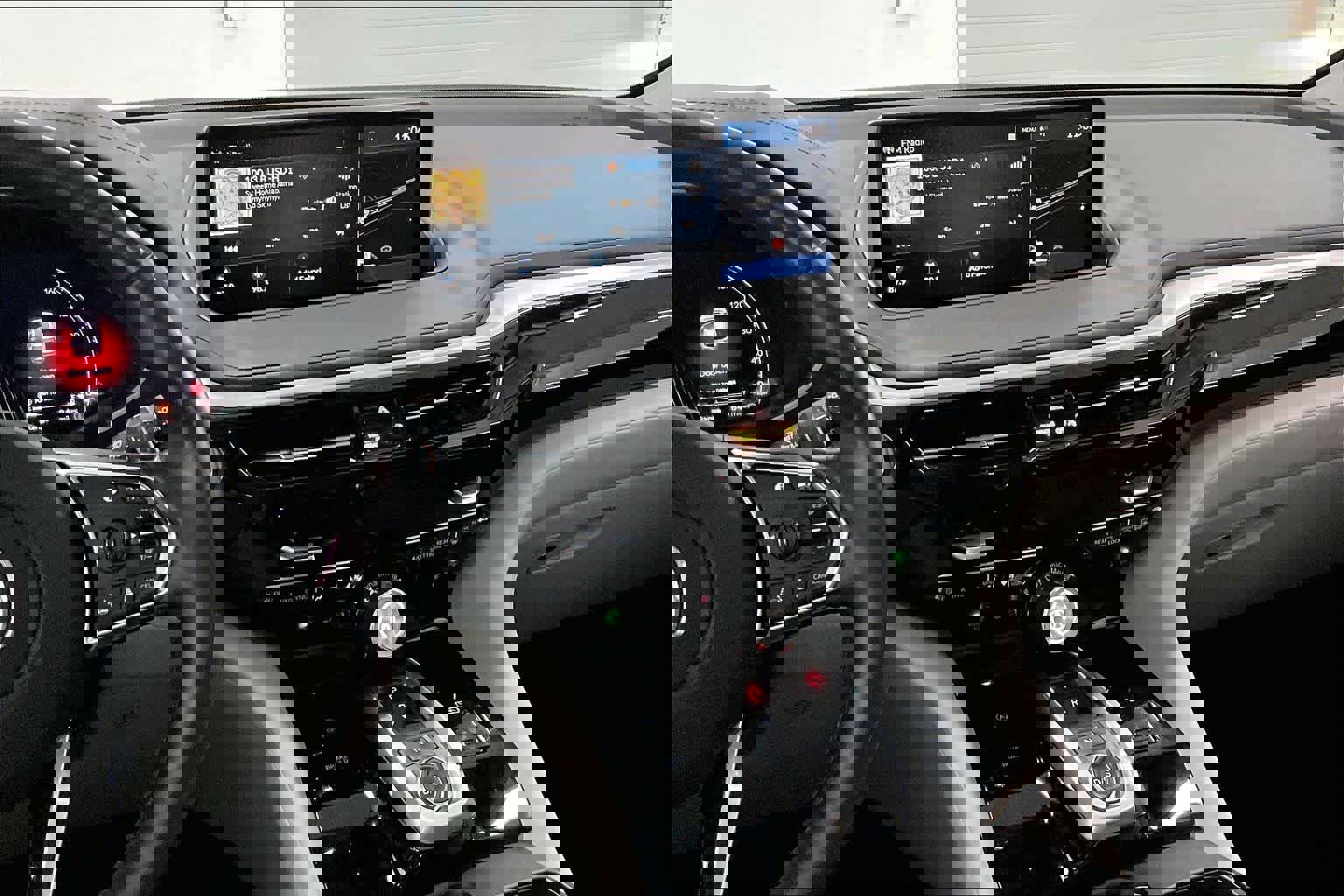 Used 2023 Acura MDX SH-AWD w/ Technology Package image 13