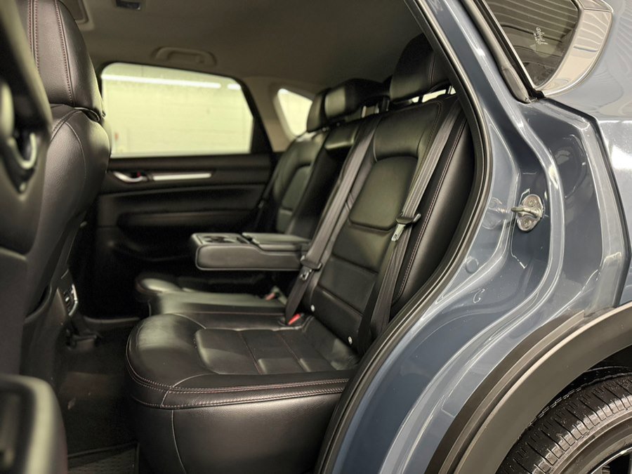Used 2021 MAZDA CX-5 Carbon Edition image 35
