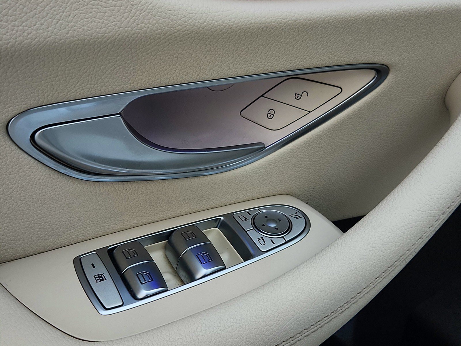 Certified 2019 Mercedes-Benz E 450 Cabriolet image 23