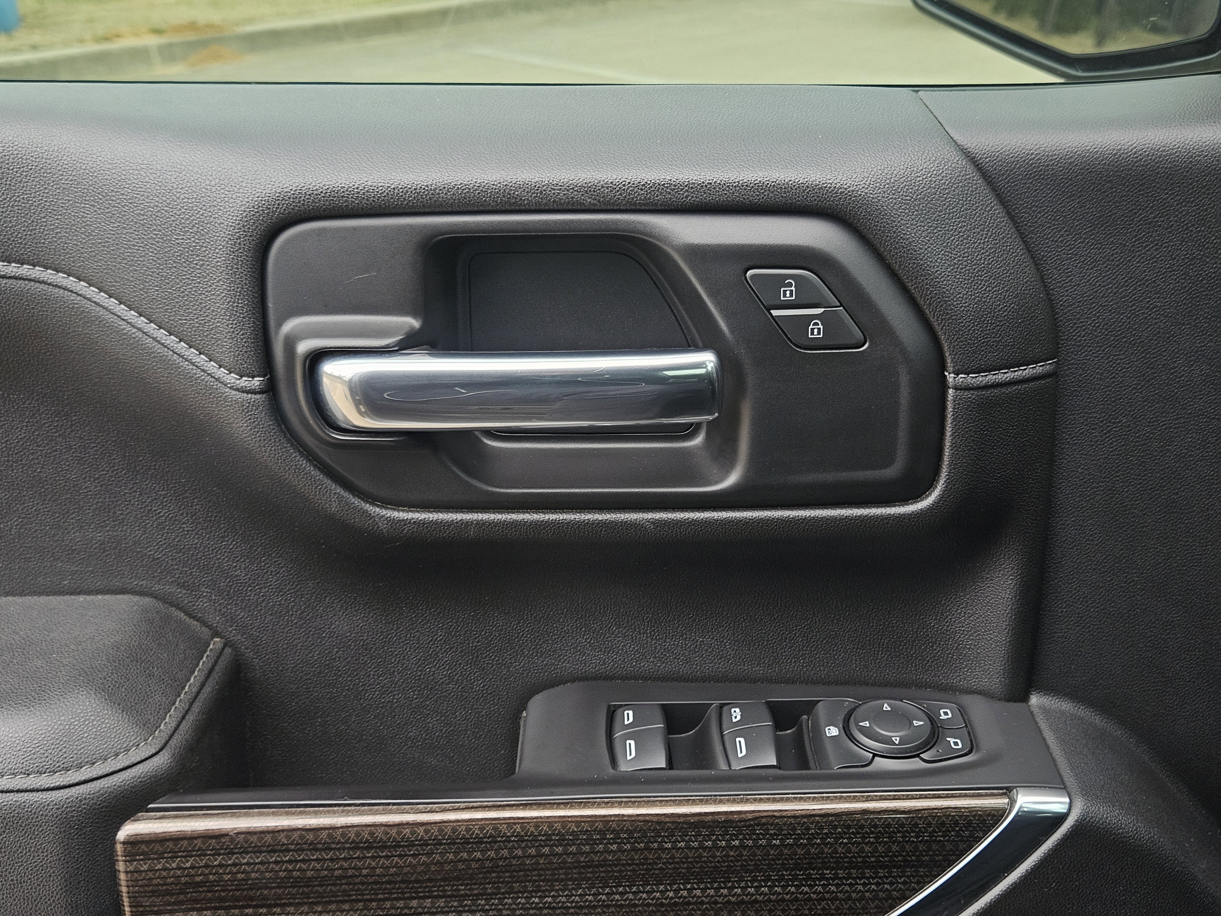 Used 2021 Chevrolet Silverado 1500 RST AWD/4WD image 26