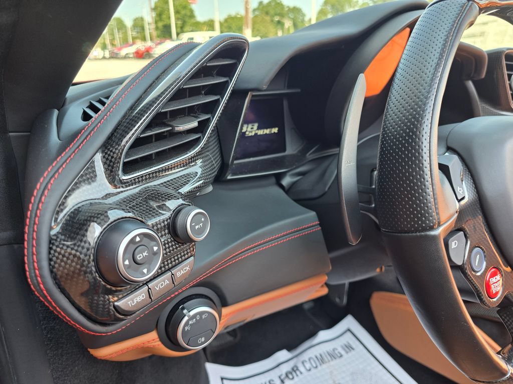 Used 2018 Ferrari 488 Spider RWD image 31