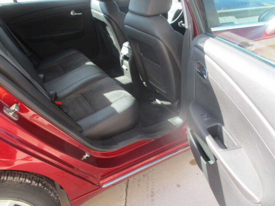 Used 2010 Chevrolet Malibu LT image 22