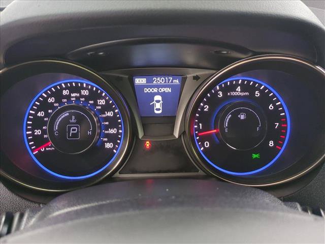 Used 2016 Hyundai Genesis 3.8 RWD image 11