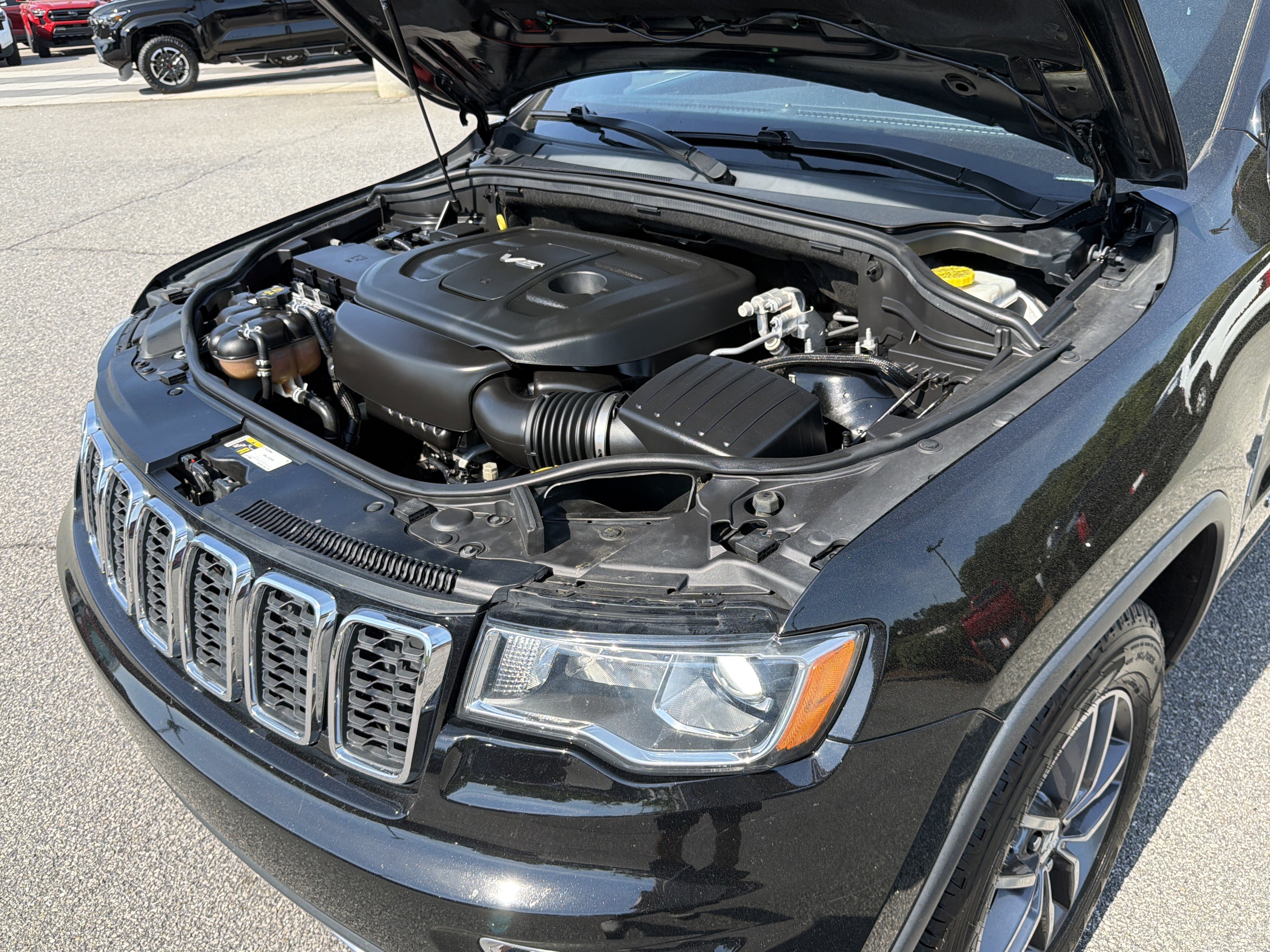 Used 2017 Jeep Grand Cherokee Limited RWD image 23
