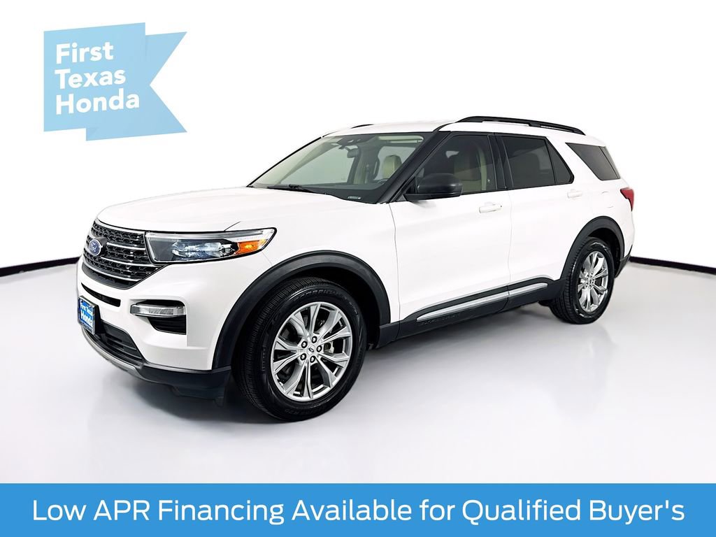 Used 2020 Ford Explorer XLT w/ Equipment Group 202A image 3