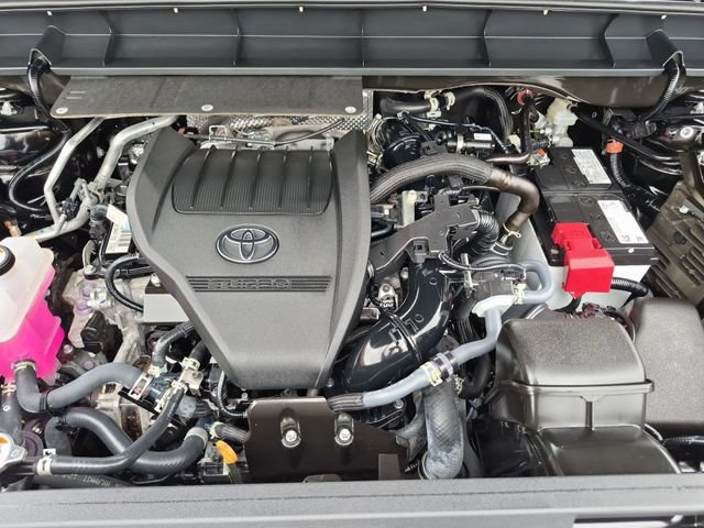 Certified 2025 Toyota Highlander XLE AWD/4WD image 33