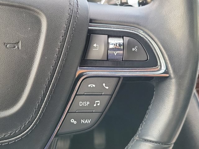 Used 2018 Lincoln Continental Reserve w/ Continental Climate Package AWD/4WD image 15