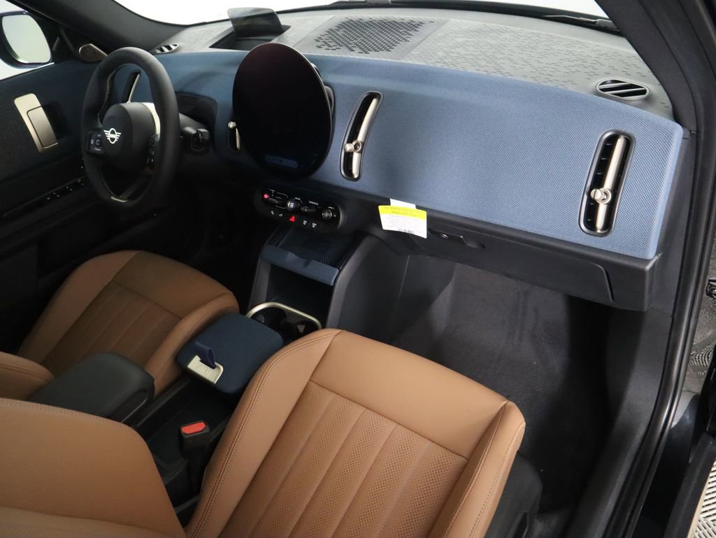 New 2026 MINI Cooper Countryman S w/ Comfort Package Max image 18