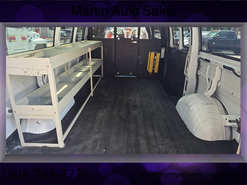 Used 2010 Chevrolet Express 1500 AWD w/ Power Package image 8