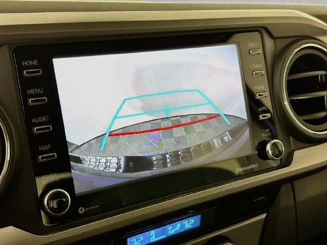 Used 2022 Toyota Tacoma SR5 RWD image 14