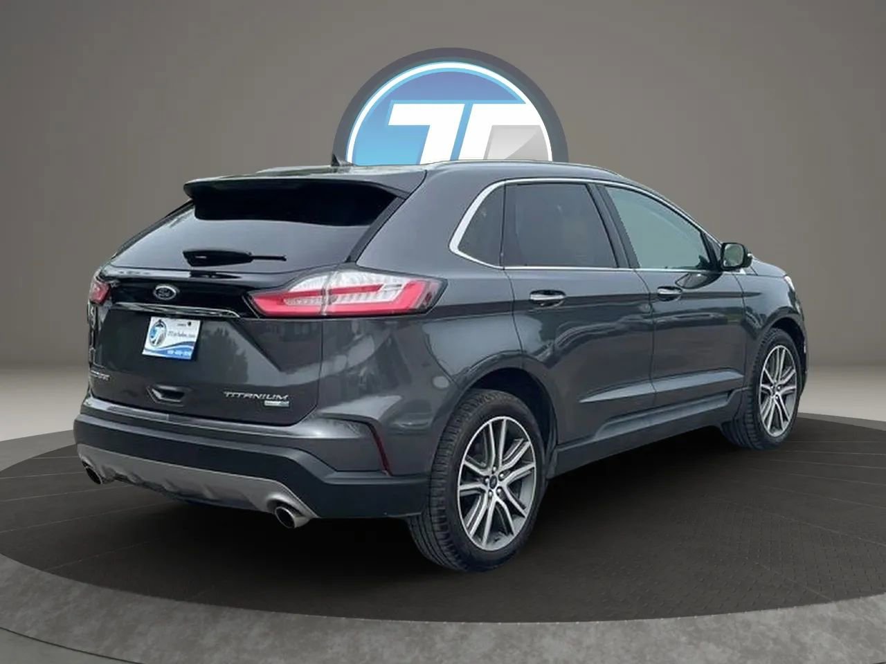 Used 2020 Ford Edge Titanium image 9