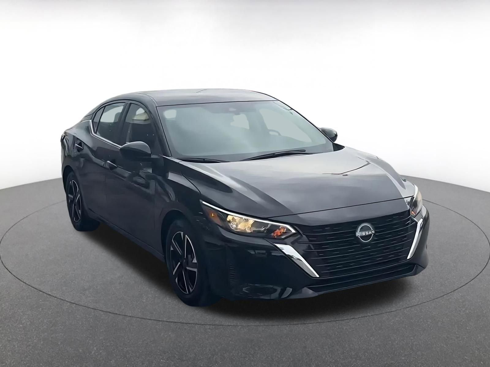 Used 2025 Nissan Sentra SV FWD image 3