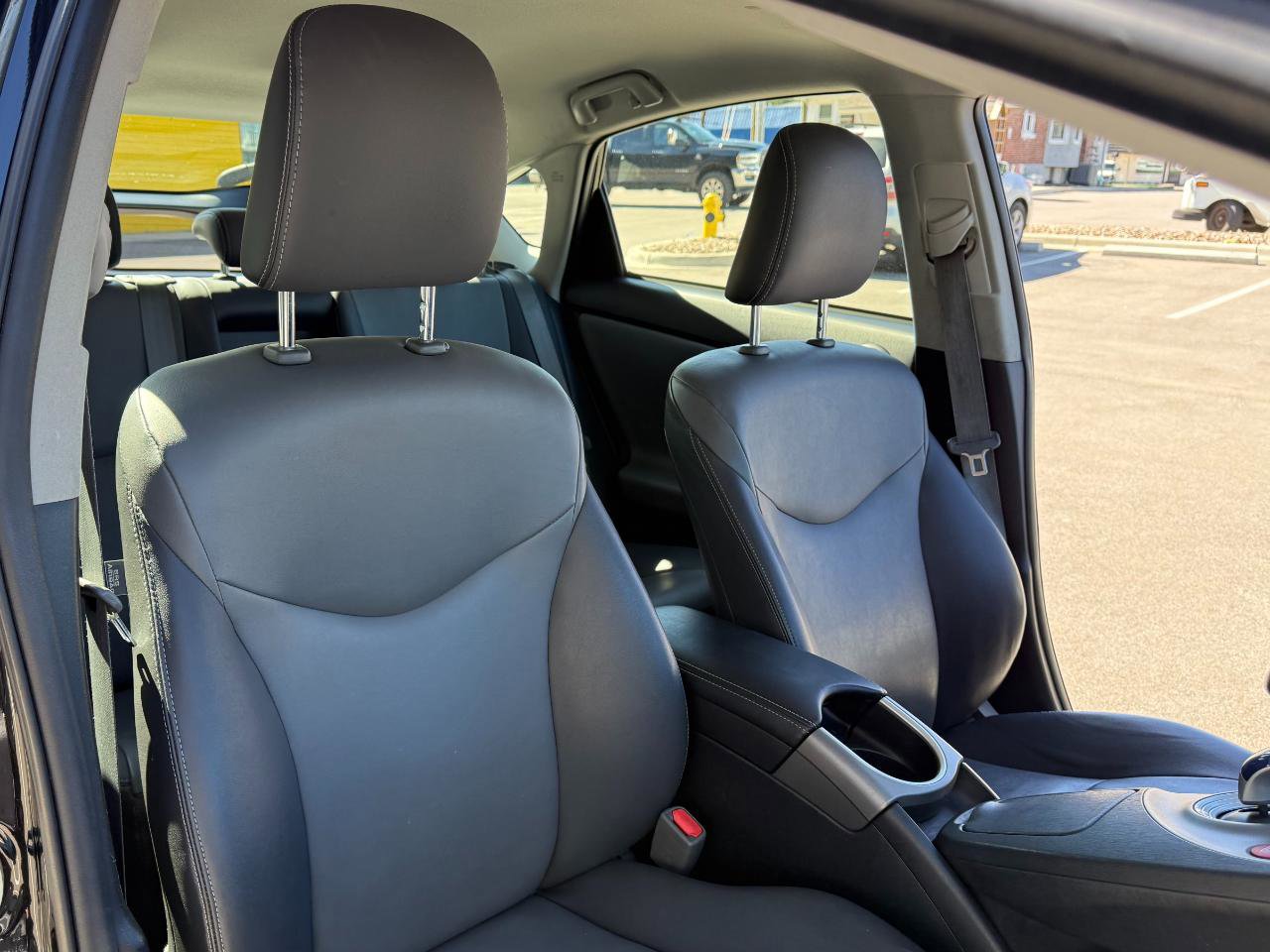 Used 2014 Toyota Prius Four FWD image 12