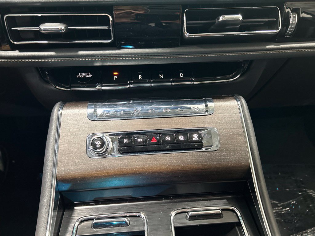 New 2026 Lincoln Aviator Reserve AWD/4WD image 19