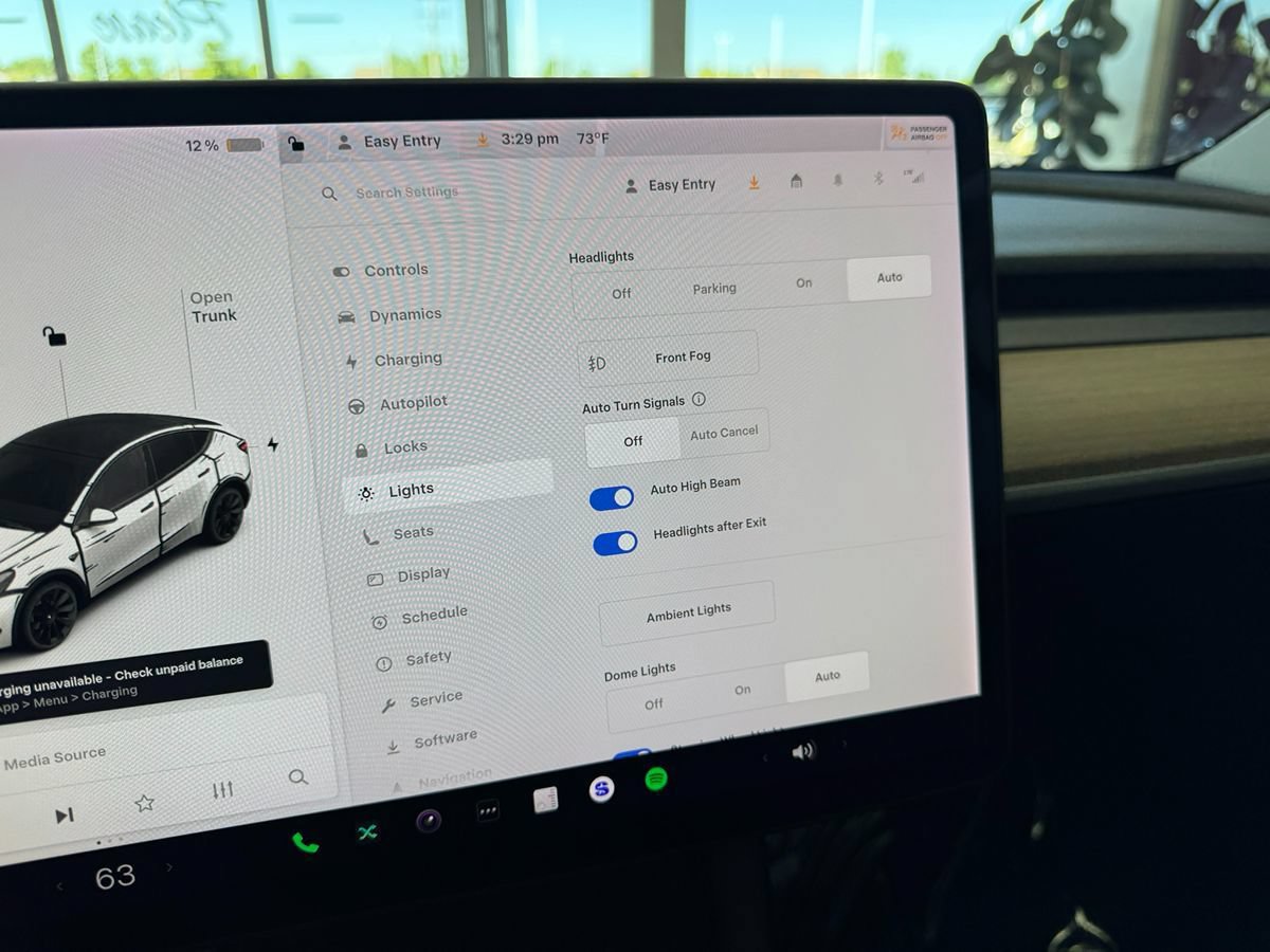 Used 2021 Tesla Model Y Long Range AWD/4WD image 26