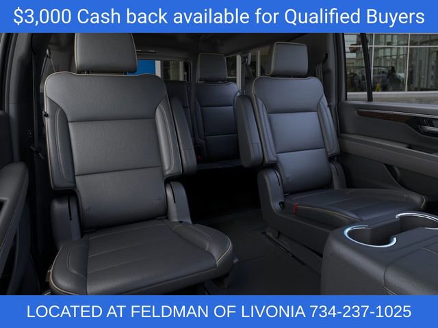 New 2025 Chevrolet Suburban Premier image 17
