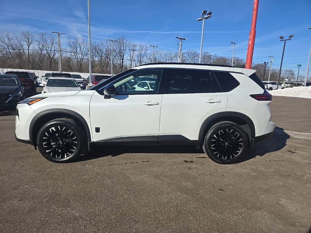 New 2026 Nissan Rogue SV image 4