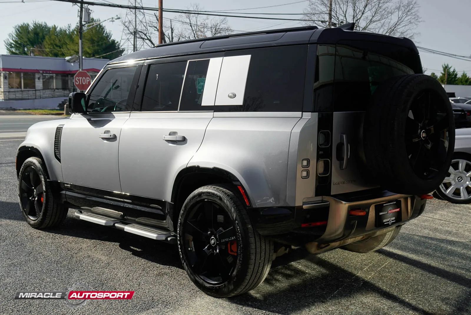Used 2020 Land Rover Defender 110 X image 5
