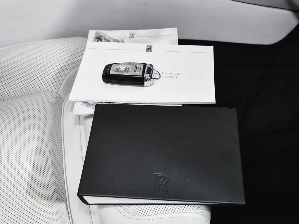 Used 2018 Rolls-Royce Ghost image 59